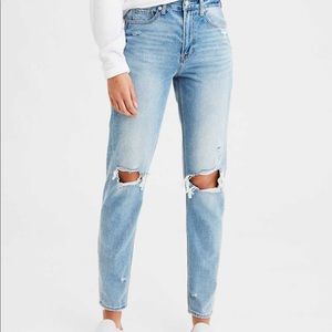 American Eagle Mom Jeans